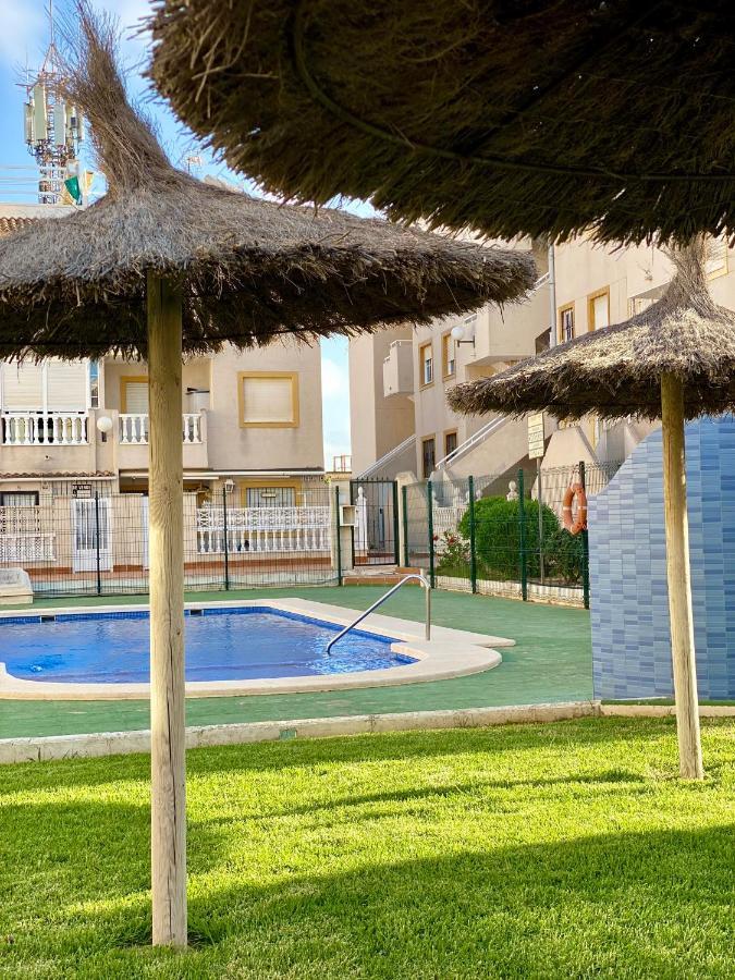 Torrevista Three Bedroom Apartment, Two Swimming Pools And Garage Торевиеха Екстериор снимка